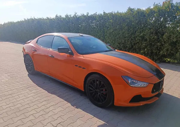 maserati Maserati Ghibli cena 58900 przebieg: 99000, rok produkcji 2014 z Grójec